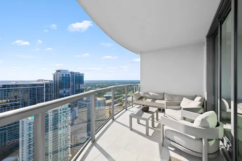 100 E Las Olas Boulevard Fort Lauderdale FL 33301