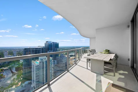 100 E Las Olas Boulevard Fort Lauderdale FL 33301