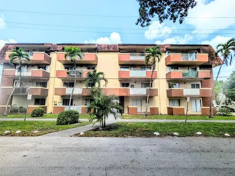 680 Miller Drive Miami Springs FL 33166