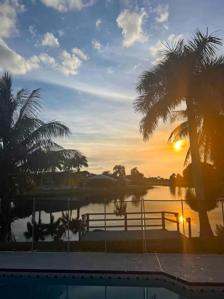 2060 Amesbury Circle Wellington FL 33414