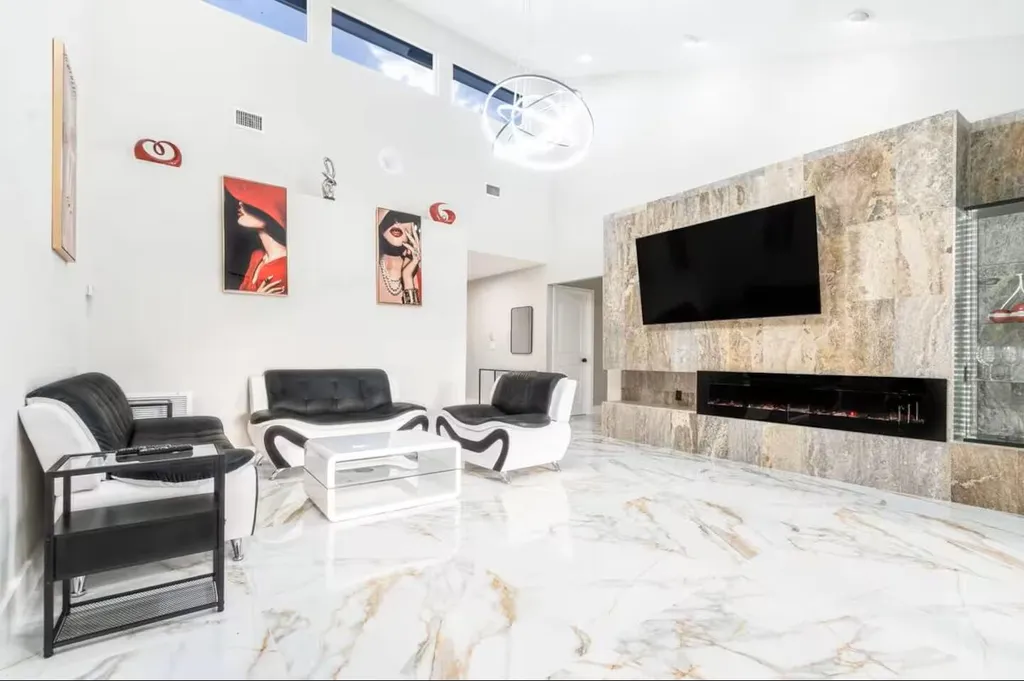 2060 Amesbury Circle Wellington FL 33414