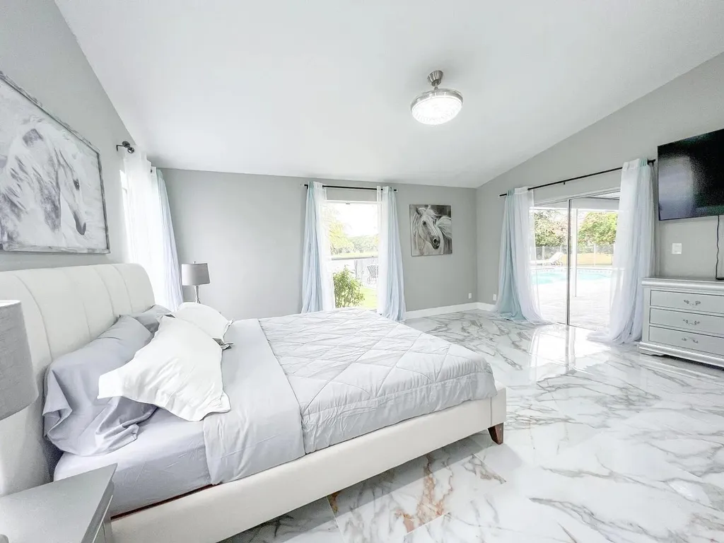 2060 Amesbury Circle Wellington FL 33414