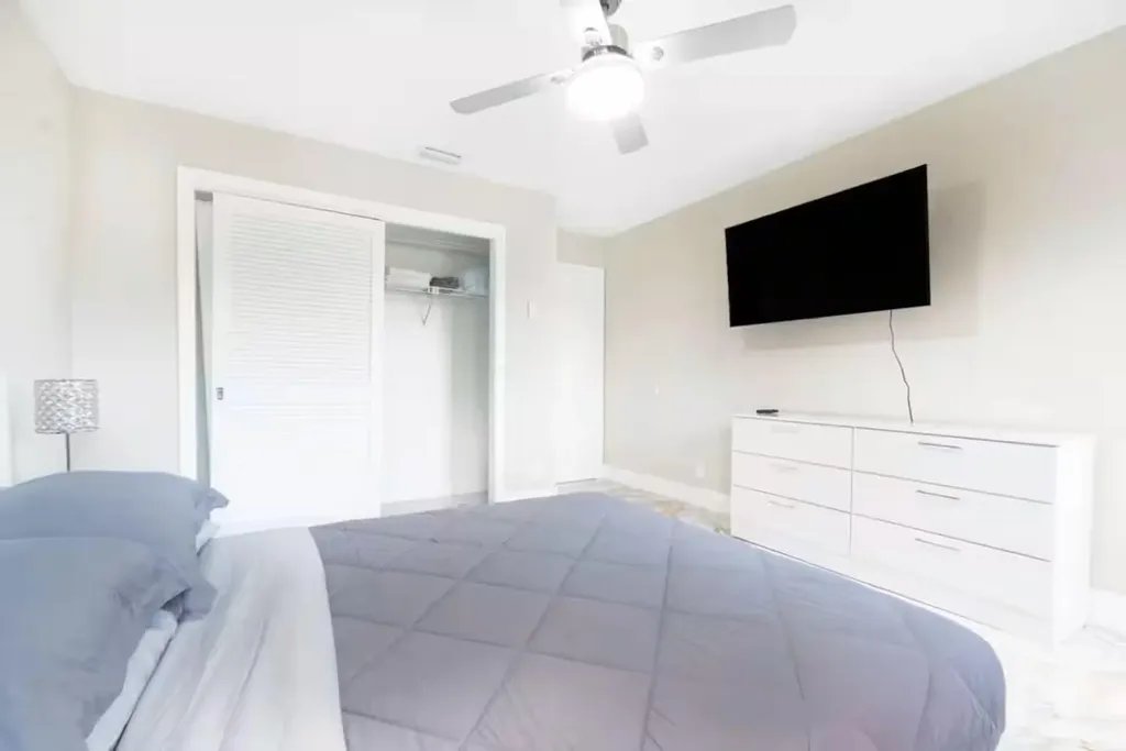 2060 Amesbury Circle Wellington FL 33414