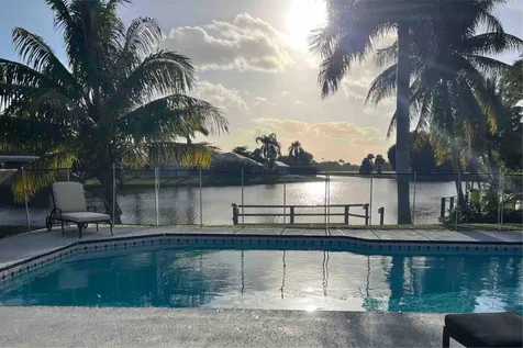 2060 Amesbury Circle Wellington FL 33414