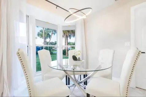 2060 Amesbury Circle Wellington FL 33414