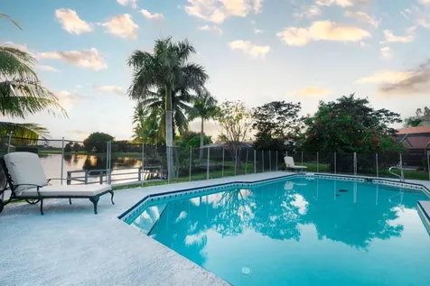2060 Amesbury Circle Wellington FL 33414
