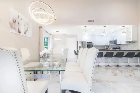 2060 Amesbury Circle Wellington FL 33414