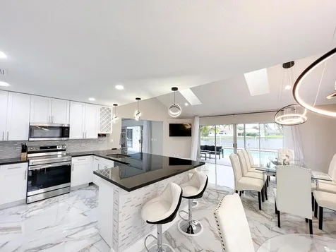 2060 Amesbury Circle Wellington FL 33414