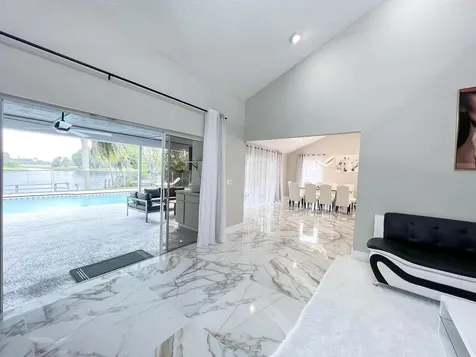 2060 Amesbury Circle Wellington FL 33414