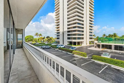 5540 N Ocean Drive Singer Island FL 33404