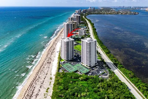 5540 N Ocean Drive Singer Island FL 33404