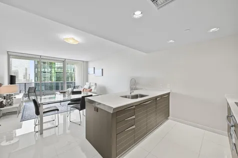 200 Biscayne Boulevard Way Miami FL 33131