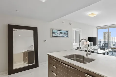 200 Biscayne Boulevard Way Miami FL 33131