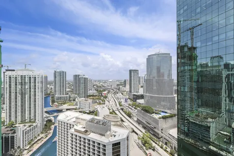 200 Biscayne Boulevard Way Miami FL 33131
