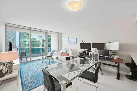 200 Biscayne Boulevard Way Miami FL 33131