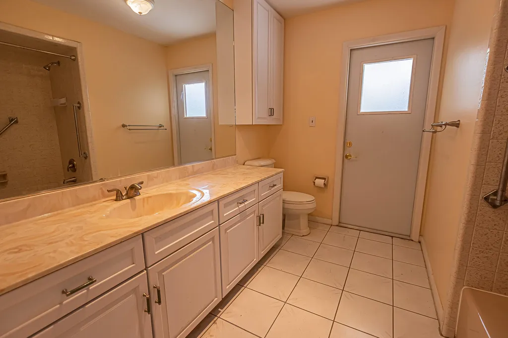 1934 SE Tickridge Road Port St Lucie FL 34952