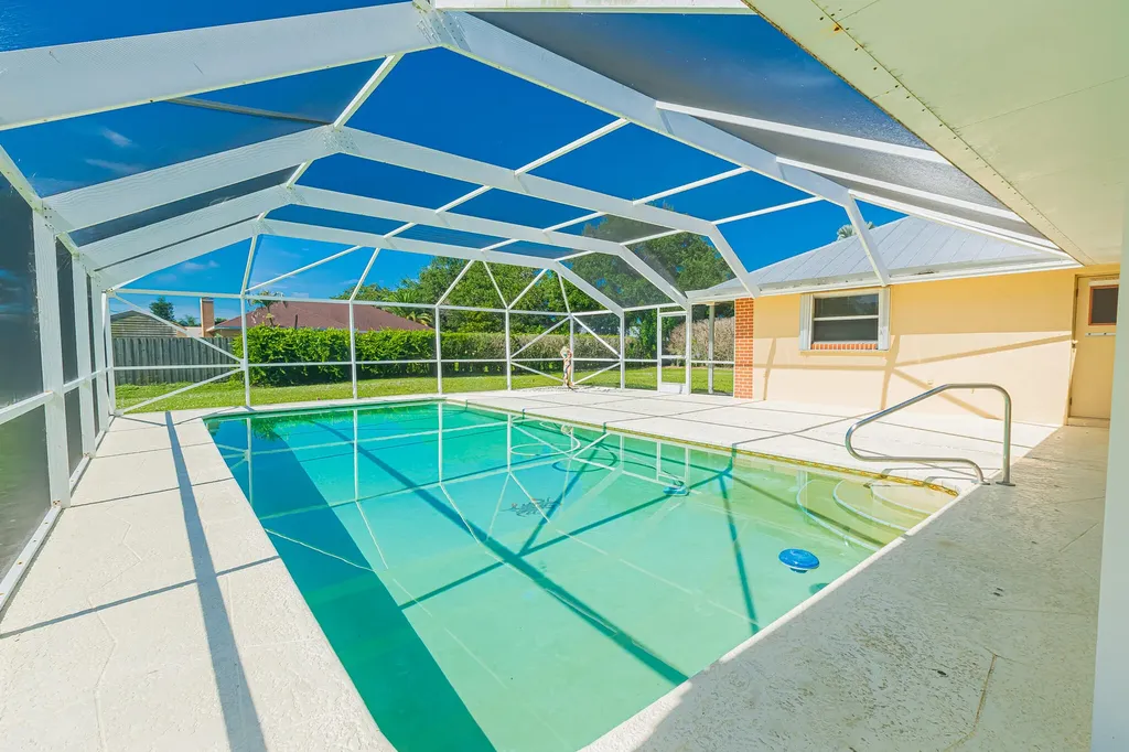 1934 SE Tickridge Road Port St Lucie FL 34952