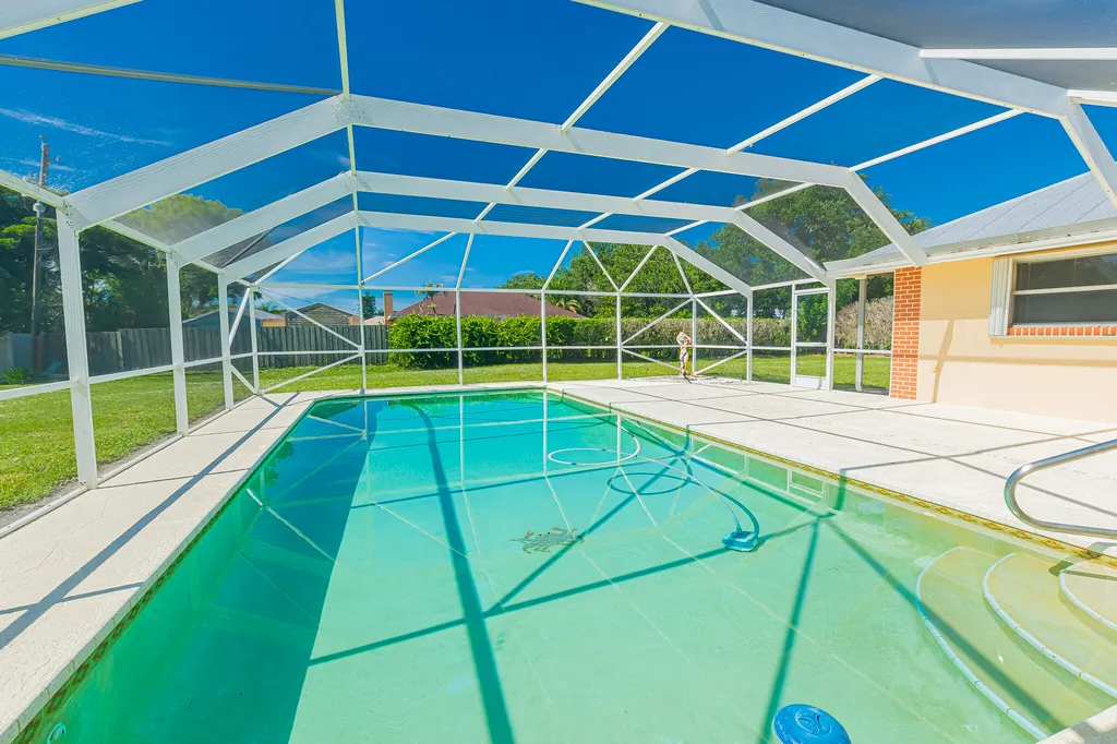 1934 SE Tickridge Road Port St Lucie FL 34952