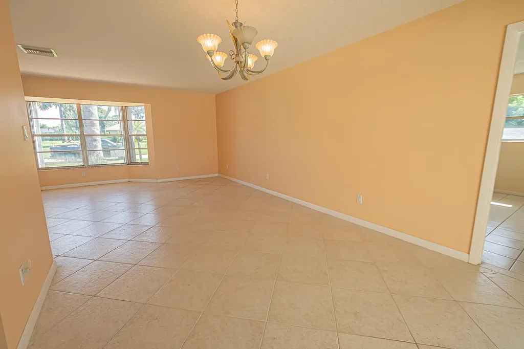 1934 SE Tickridge Road Port St Lucie FL 34952
