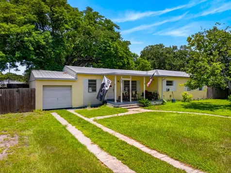 1054 Trinidad Avenue Fort Pierce FL 34982