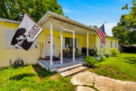 1054 Trinidad Avenue Fort Pierce FL 34982