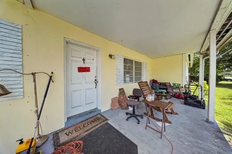1054 Trinidad Avenue Fort Pierce FL 34982