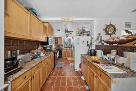 1054 Trinidad Avenue Fort Pierce FL 34982