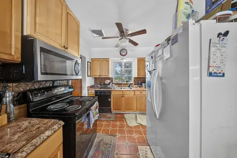 1054 Trinidad Avenue Fort Pierce FL 34982