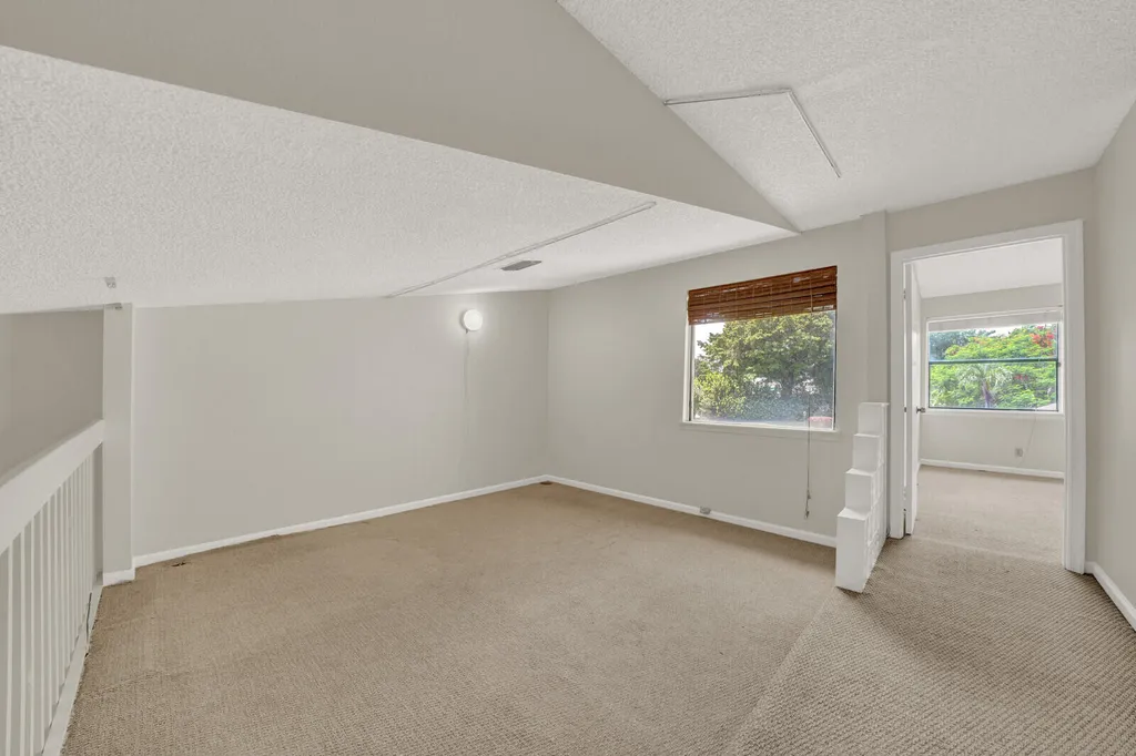 6371 Toulon Drive Boca Raton FL 33433