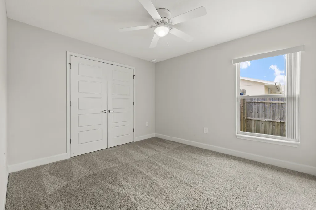137 SW Pisces Terrace Port St Lucie FL 34984