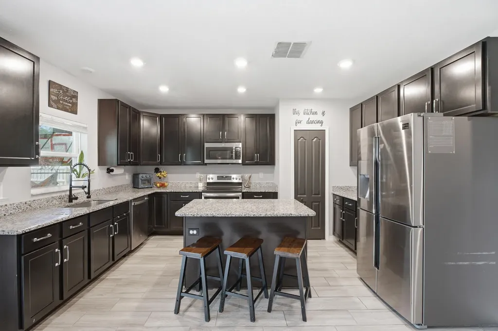 2581 SW Westfield Street Port St Lucie FL 34953