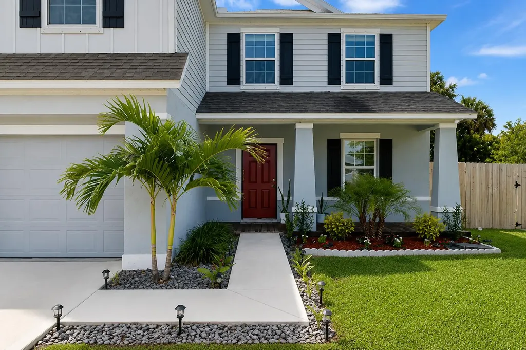 2581 SW Westfield Street Port St Lucie FL 34953