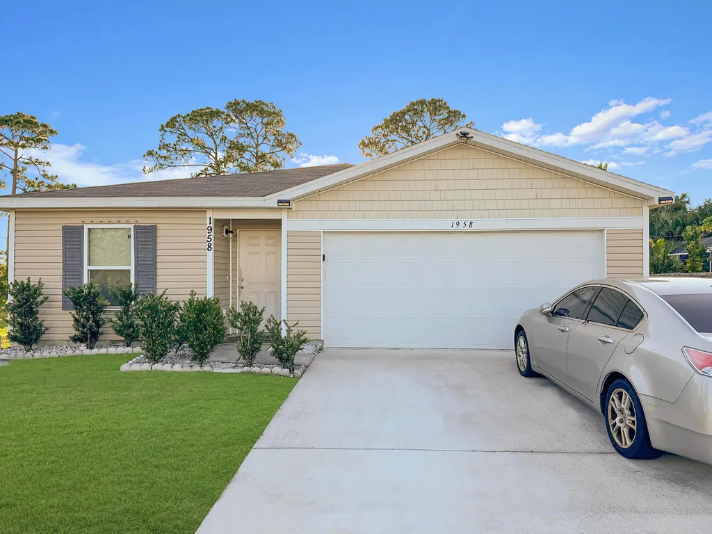 1958 SE Floresta Drive Port St Lucie FL 34983
