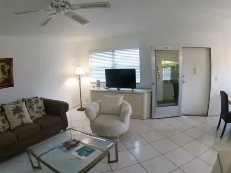 209 Waterford I Delray Beach FL 33446