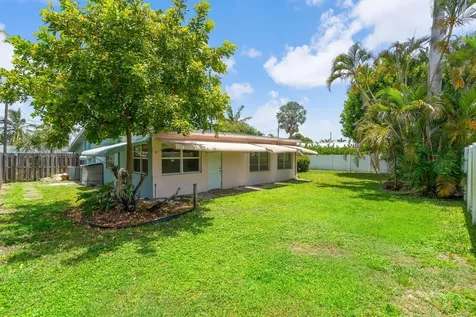 2610 NE 50th Street Lighthouse Point FL 33064