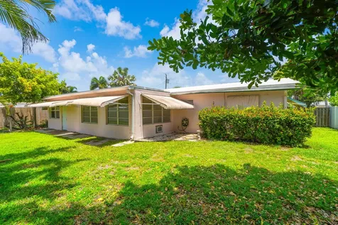 2610 NE 50th Street Lighthouse Point FL 33064