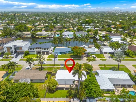 2610 NE 50th Street Lighthouse Point FL 33064