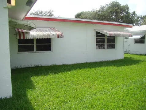1611 NW 82nd Terrace Plantation FL 33322