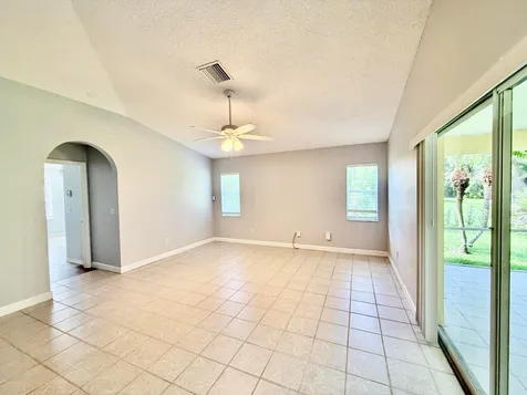 5707 Silver Oak Drive Fort Pierce FL 34982