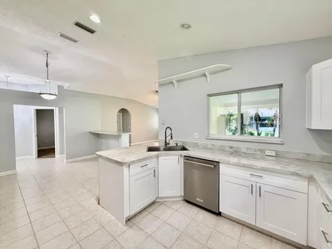 5707 Silver Oak Drive Fort Pierce FL 34982