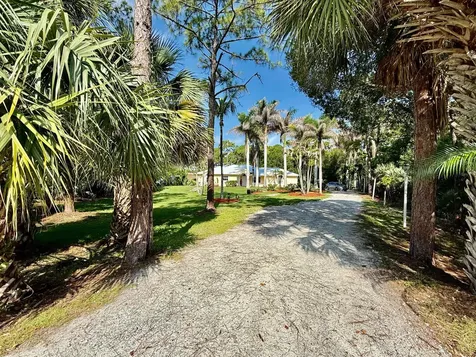 5707 Silver Oak Drive Fort Pierce FL 34982