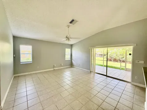 5707 Silver Oak Drive Fort Pierce FL 34982