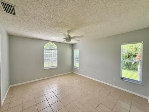 5707 Silver Oak Drive Fort Pierce FL 34982