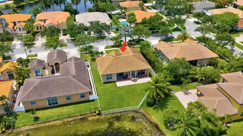 16483 NW 12th Street Pembroke Pines FL 33028