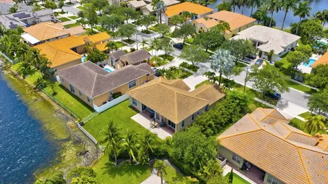 16483 NW 12th Street Pembroke Pines FL 33028