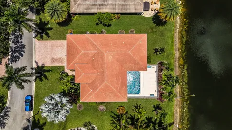5740 NW 50th Street Coral Springs FL 33067