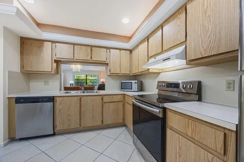 9 Ridge Pointe Drive Boynton Beach FL 33435