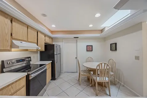 9 Ridge Pointe Drive Boynton Beach FL 33435