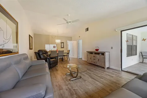9 Ridge Pointe Drive Boynton Beach FL 33435