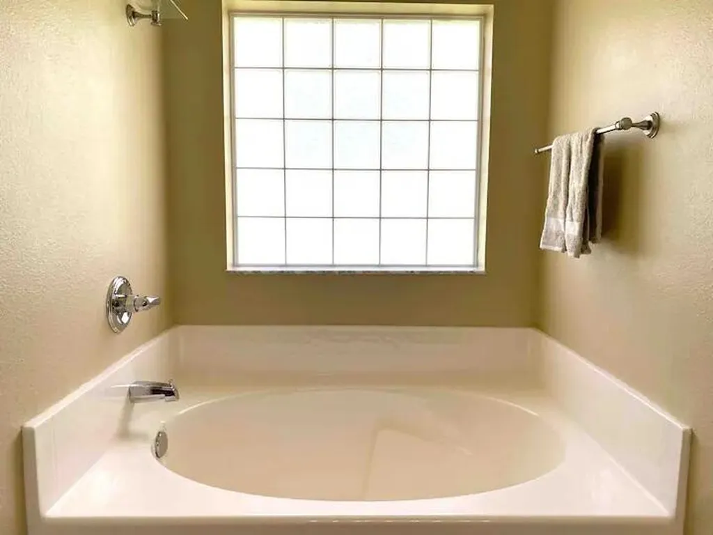 1041 SW John Maccormack Terrace Port St Lucie FL 34953
